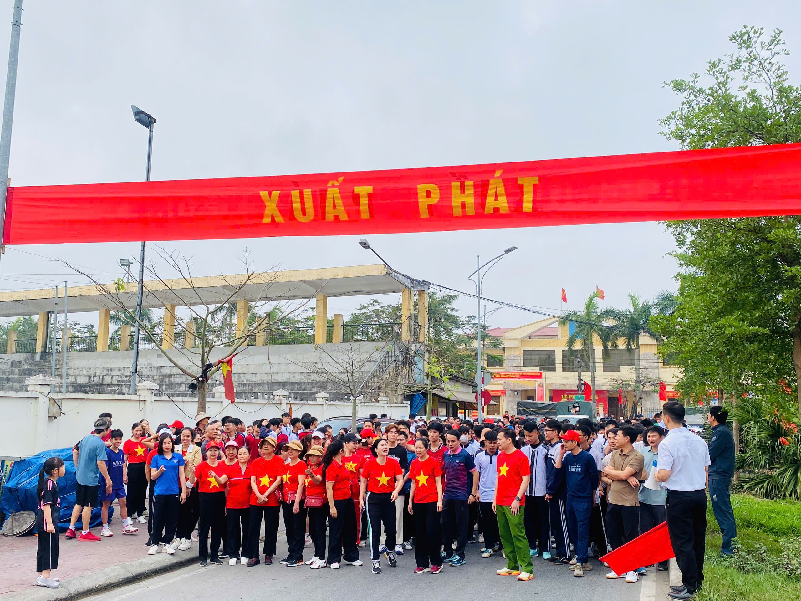 Sôi nổi Ngày chạy Olympic – Vì sức khỏe toàn dân – Vì an ninh Tổ quốc tại xã Tiên Lãng, Hải Phòng